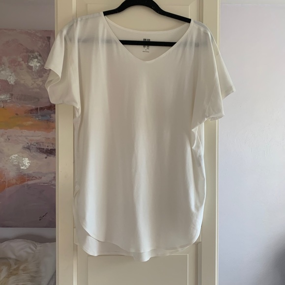 Uniqlo short sleeve - Picture 1 of 7